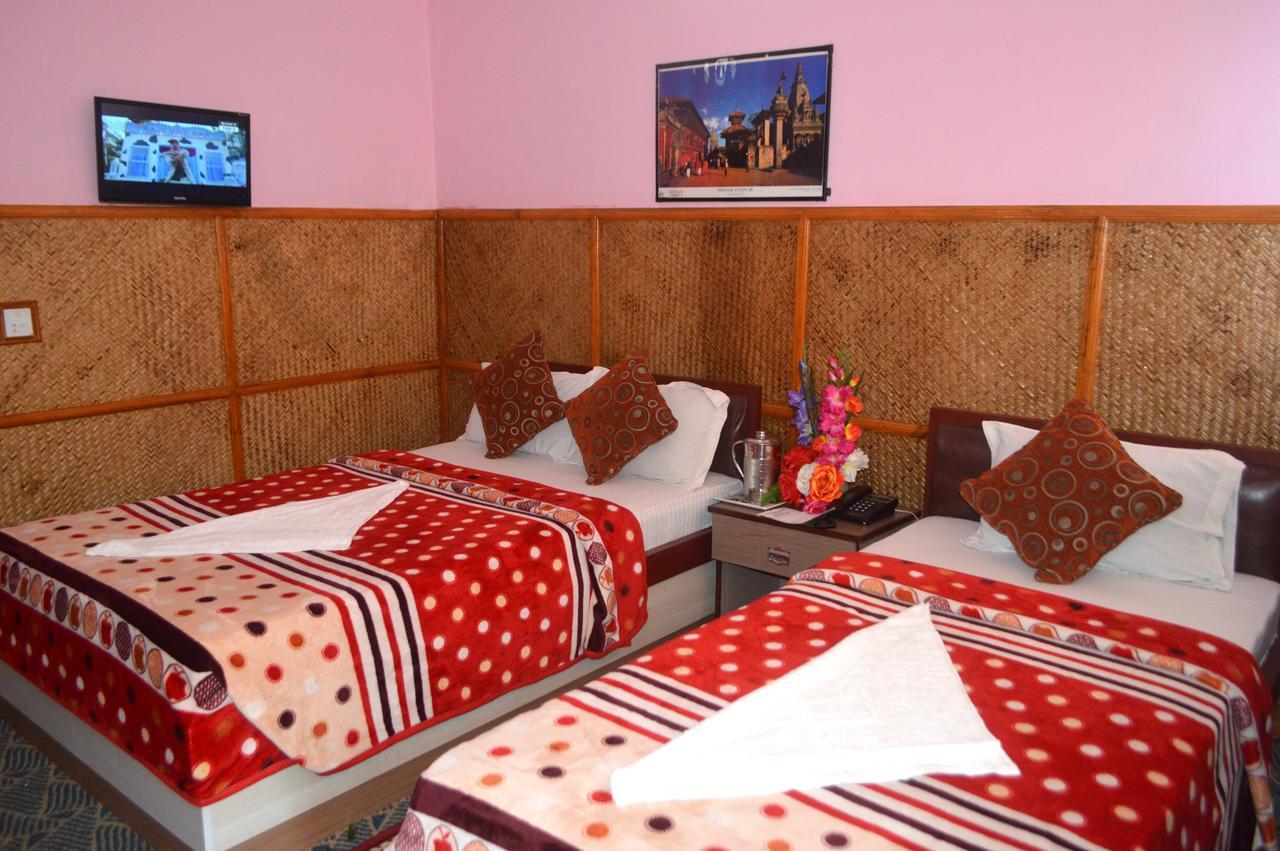 Pokhara Deep Sagar Hotel Exterior foto