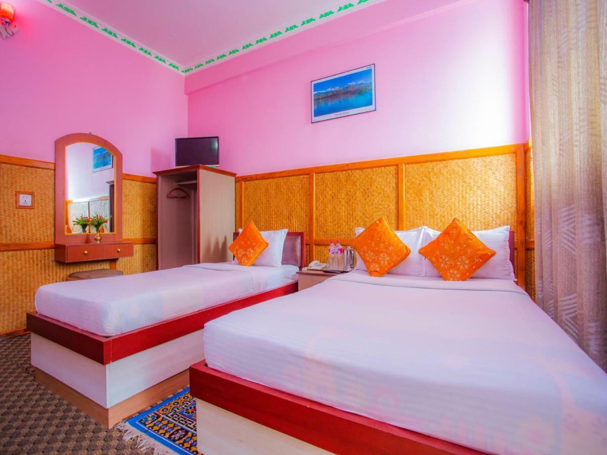 Pokhara Deep Sagar Hotel Exterior foto